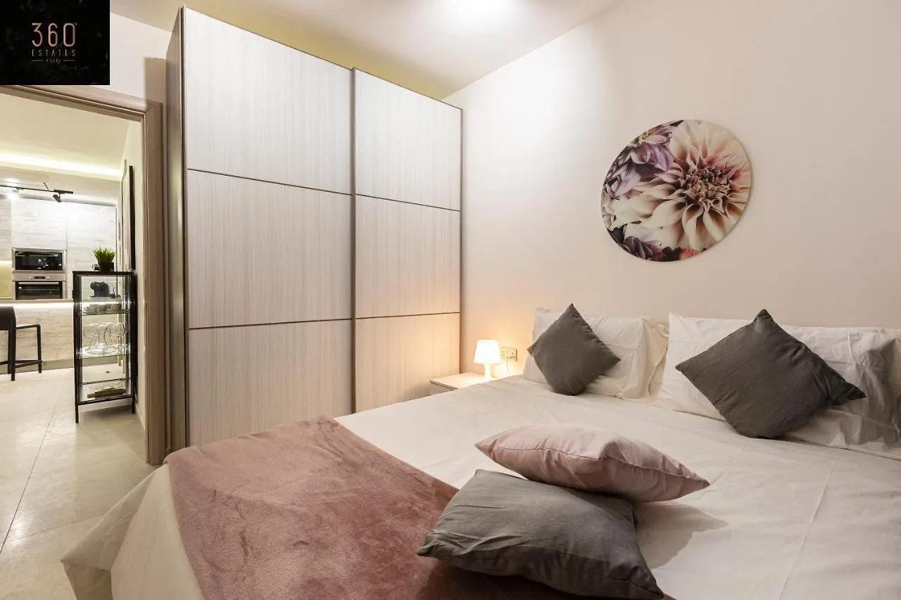 Apartment Beautiful, Cozy Apts Just Off The Promenade & Wifi By 360 Estates Sliema Malta